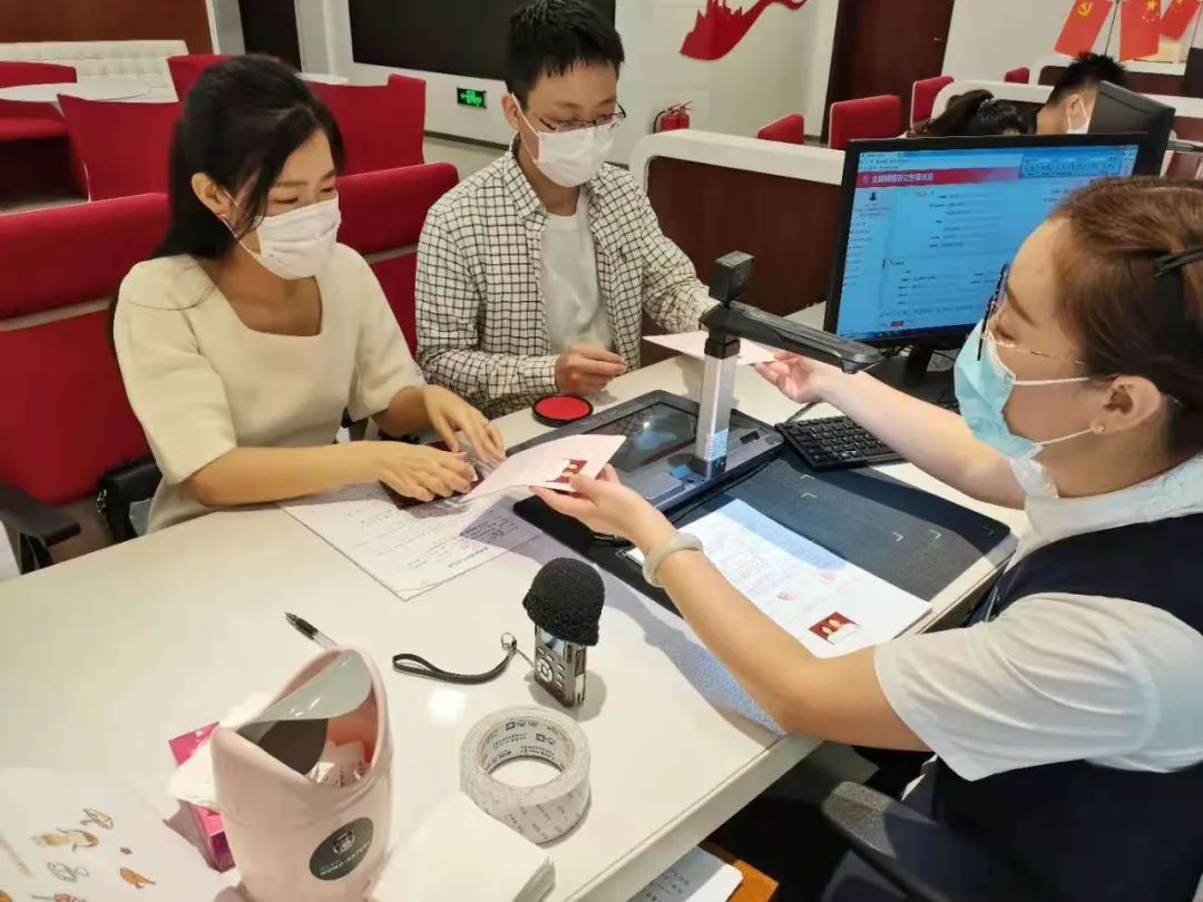 节日送花有什么讲究_一年中送花的节日_节日送花的意义/